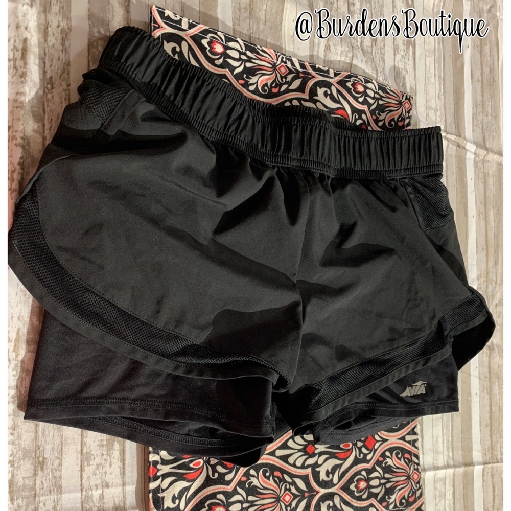 4/$10 Avia • Athletic Bike Shorts •